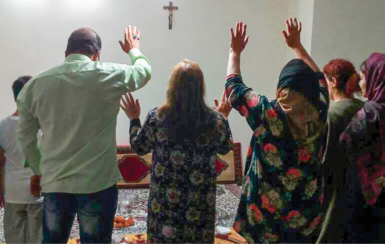 Iran believers worshipping